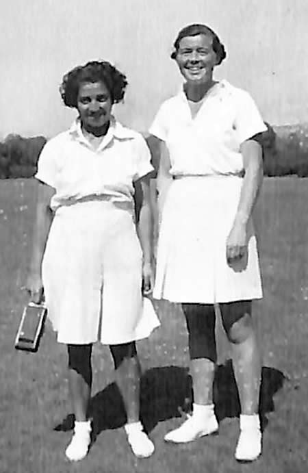 Unidentified player with Myrtle Maclagan